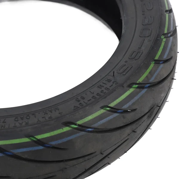 10-Inch Tubeless Tire for Electric Scooters | Explosion-Proof, Wear-Resistant Rubber with Excellent Traction - Image 3